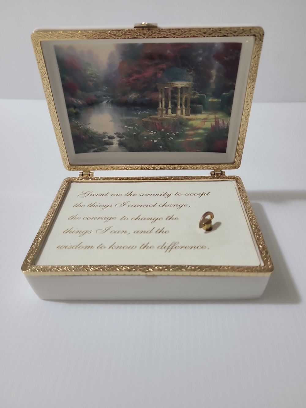 Thomas Kinkade Serenity Prayer Music Box Plays Amazing Grace 2005 - Picture 5 of 11